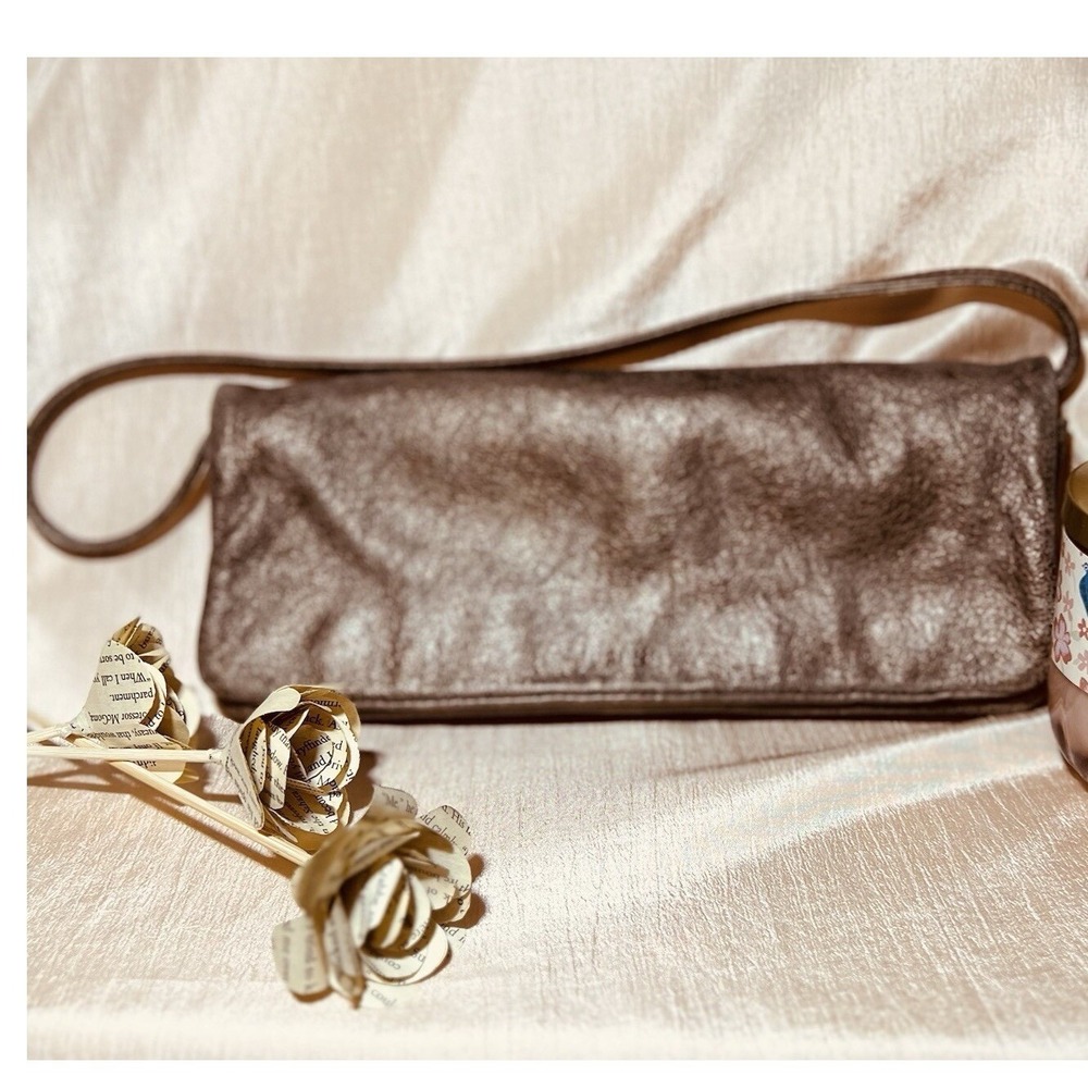 Prune Luxury Shoulder Bag Brown Distressed Full Grain Bovine Argentina Leather